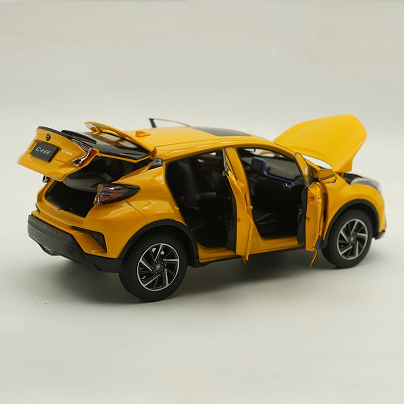 1:18 Scale Diecast Alloy C-HR CHR TOYOTA SUV Toys Cars Model Classics Nostalgia Adult Collectible Souvenir Gifts Static Display