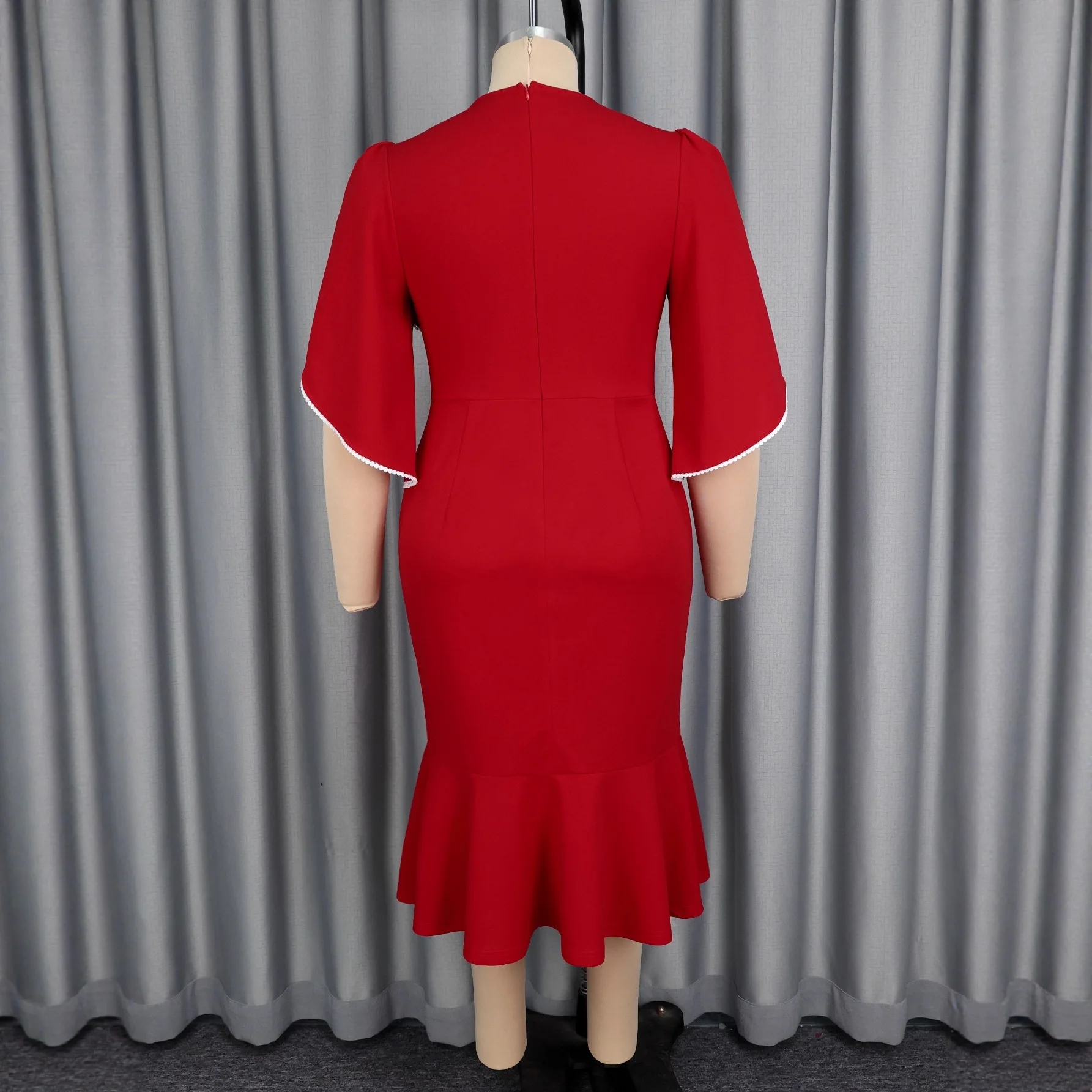 QMANSHA Übergröße Damen Burgunderrotes 3D-Blumenmuster Rundhals Mittellange Ärmel Tailliertes Meerjungfrauenkleid Abendkleid