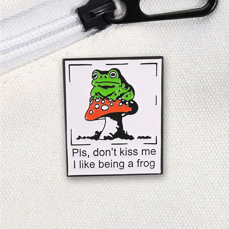 Lustiges Frosch-Pilz-Emaille-Abzeichen „Bitte, küsse mich nicht“ – Witziger Amphibien-Pin aus Legierung, Brosche für Revers, Rucksack, Schmuckgeschenk – Detail 4