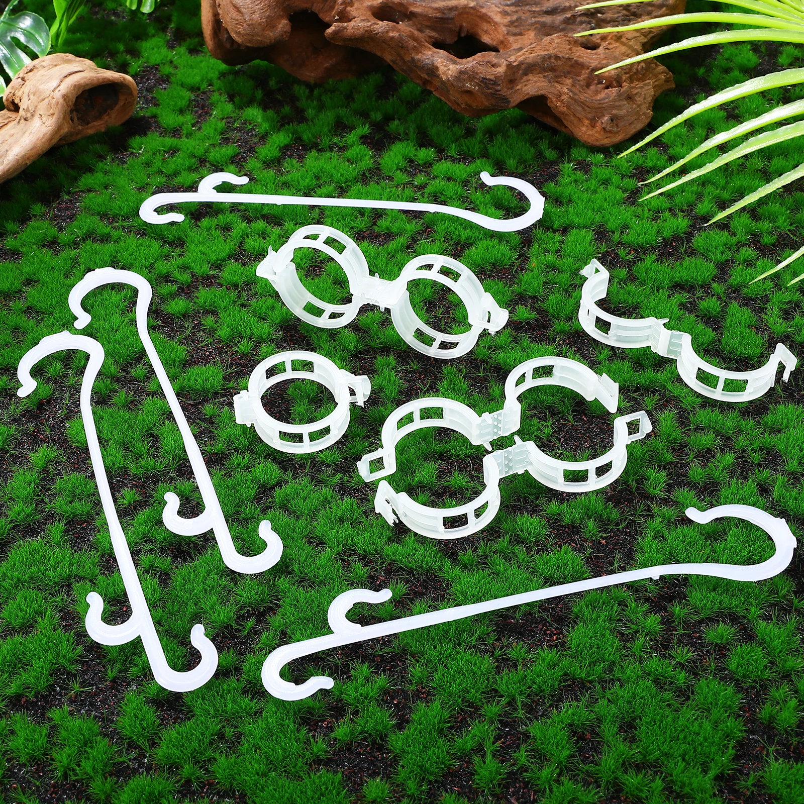

200Pcs Plant Support Clips Plastic Tomato Clips for Trellis Climbing Plant Garden Hooks Vine Holders Vegetables Support Tools