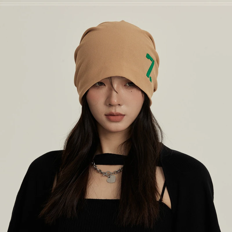 2022 Japanese Pile Pile Hats for Women Spring and Autumn Fashion Pullover Knitted Cold Caps Men Winter Ear Protection Beanie Hat