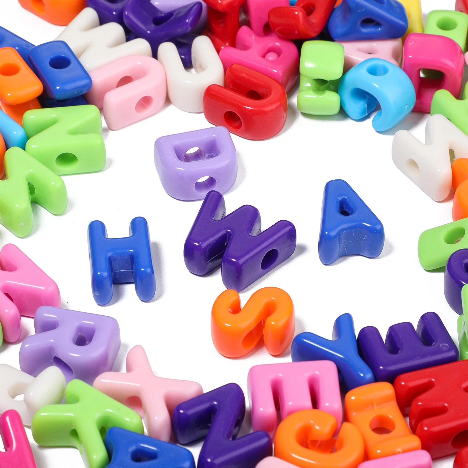 100 g Acryl-Alphabetperlen, Buchstaben von A bis Z, große Öffnung, lose Perlen zum Basteln von Schmuck, Armbändern und Schlüsselanhängern. – Detail 3