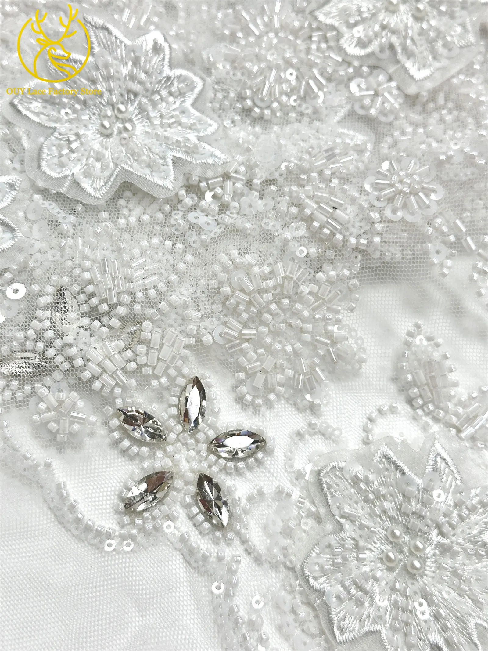 Luxuriöser königsblauer Hochzeits-Spitzenstoff, afrikanischer Perlen-Pailletten-Spitzenstoff, nigerianischer bestickter Mesh-Spitzenstoff für Hochzeitskleider – Detail 14