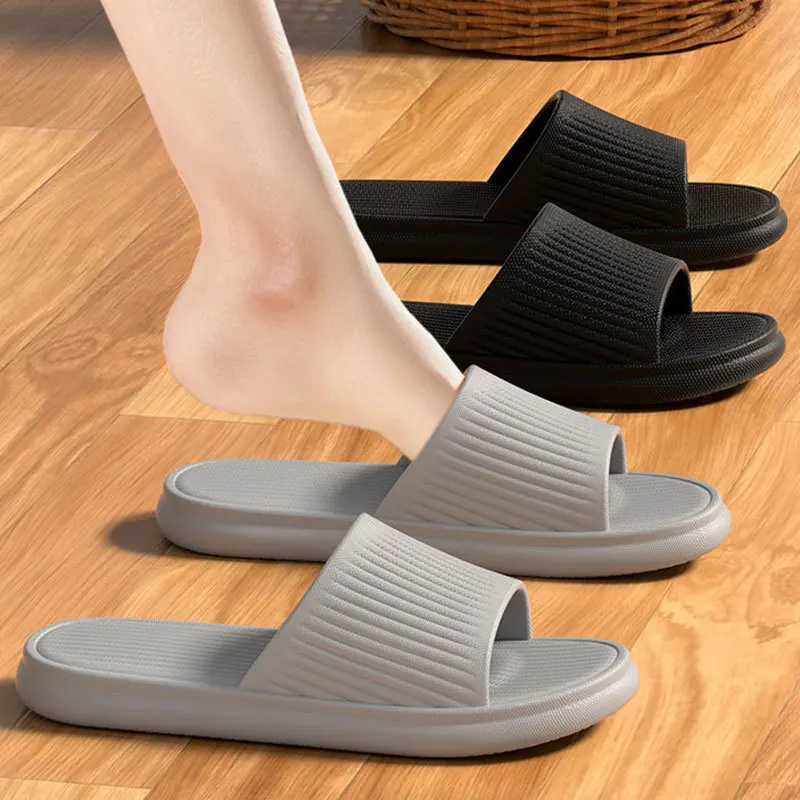 Zapatillas de baño para hombre y mujer, sandalias de suela suave EVA, chanclas informales para interiores, zapatos antideslizantes para el hogar