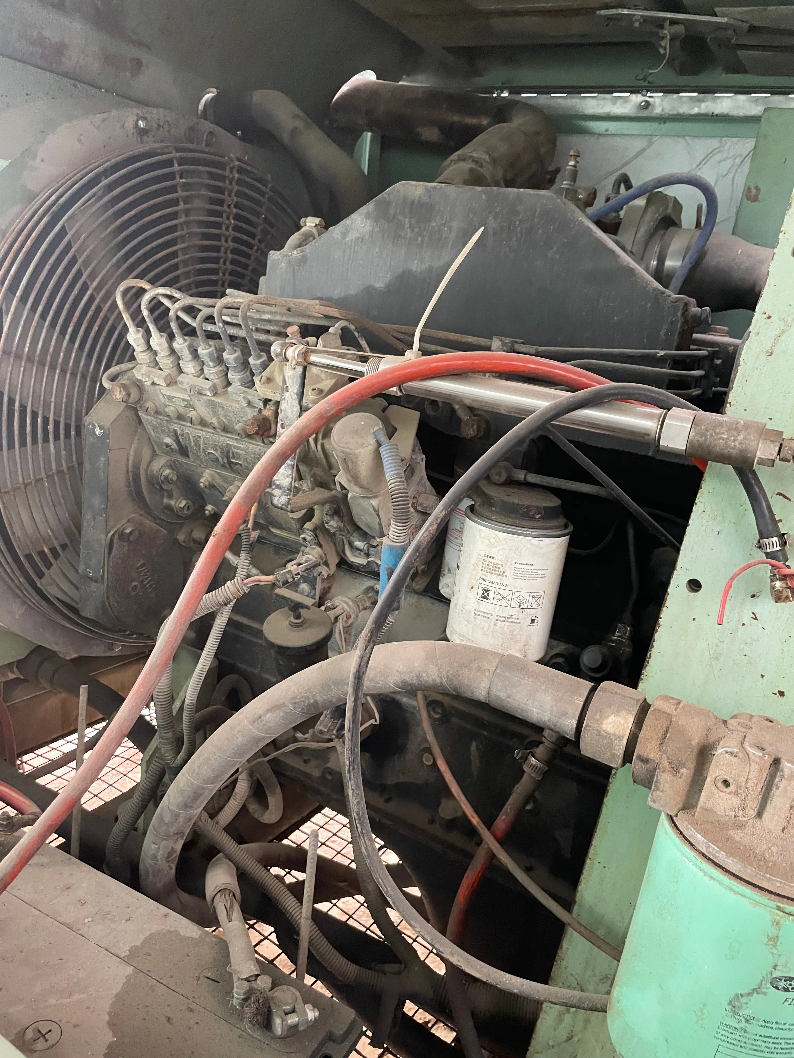 Diesel Rotary Screw Air Compressor 59KW 9m³/min 7Bar Portable Diesel Driven Screw Compressor for Industrial Use