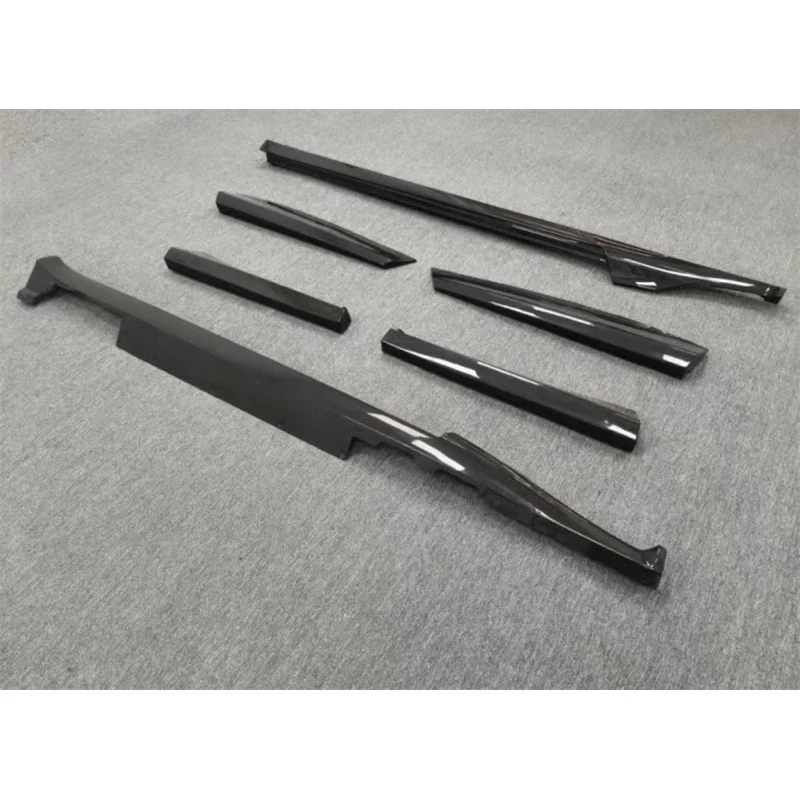 

Real Carbon Fiber Side Skirts Spoiler Kit For Purosangue FUV