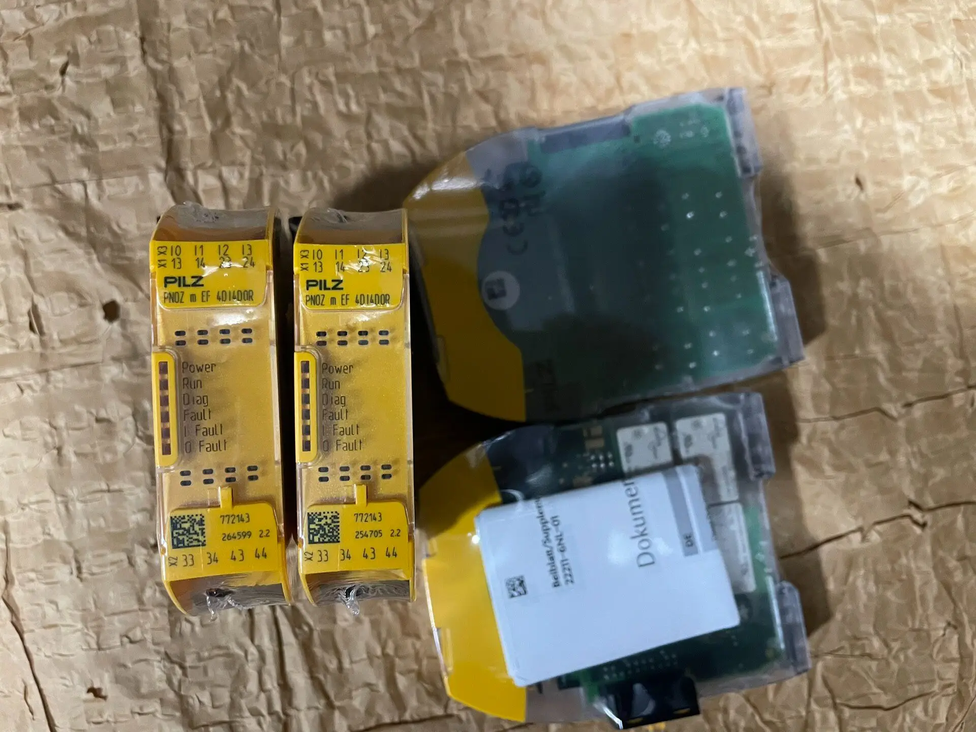 772143 New Pilz PNOZ M EF 4DI4DOR