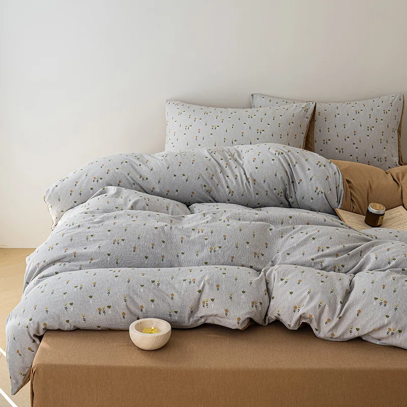 Warm yarn-dyed warm fleece ground double-layer yarn bed four-piece set thickened in autumn and winter cute cartoon
