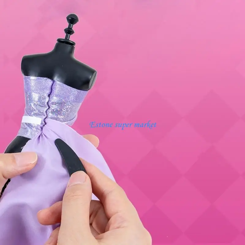 090B เย็บเสื้อผ้าชุดนักออกแบบนางแบบ Craft Party Supply สำหรับสาว