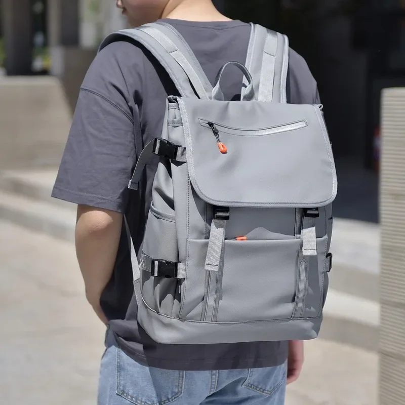 

New Fashion Sports Men's Backpack Men Large Capacity Computer Bag Outdoor Sports Trendy Student Backpack Multifinonal Travel