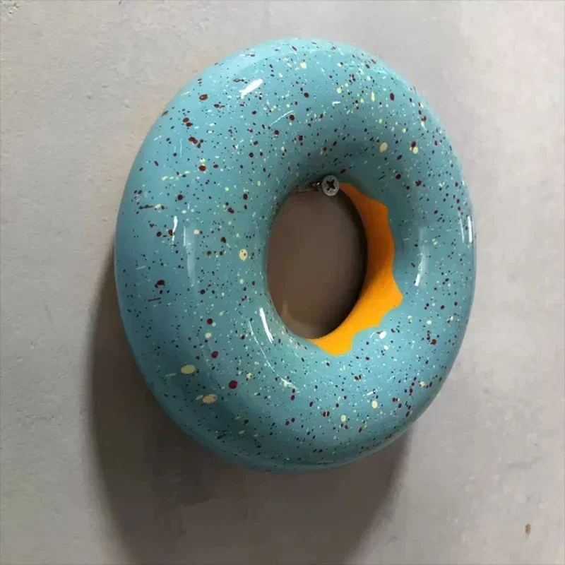 Sell like hot cakes donut shop decoration bubble tea decoration/ donut artistic sculpture/ simulation food donut