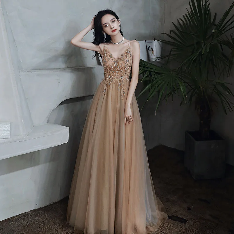 

Luxury Halter Champagne Prom Dress For Women 2025 Annual Party Birthday Party Immortal Long Temperament Banquet Evening Dress