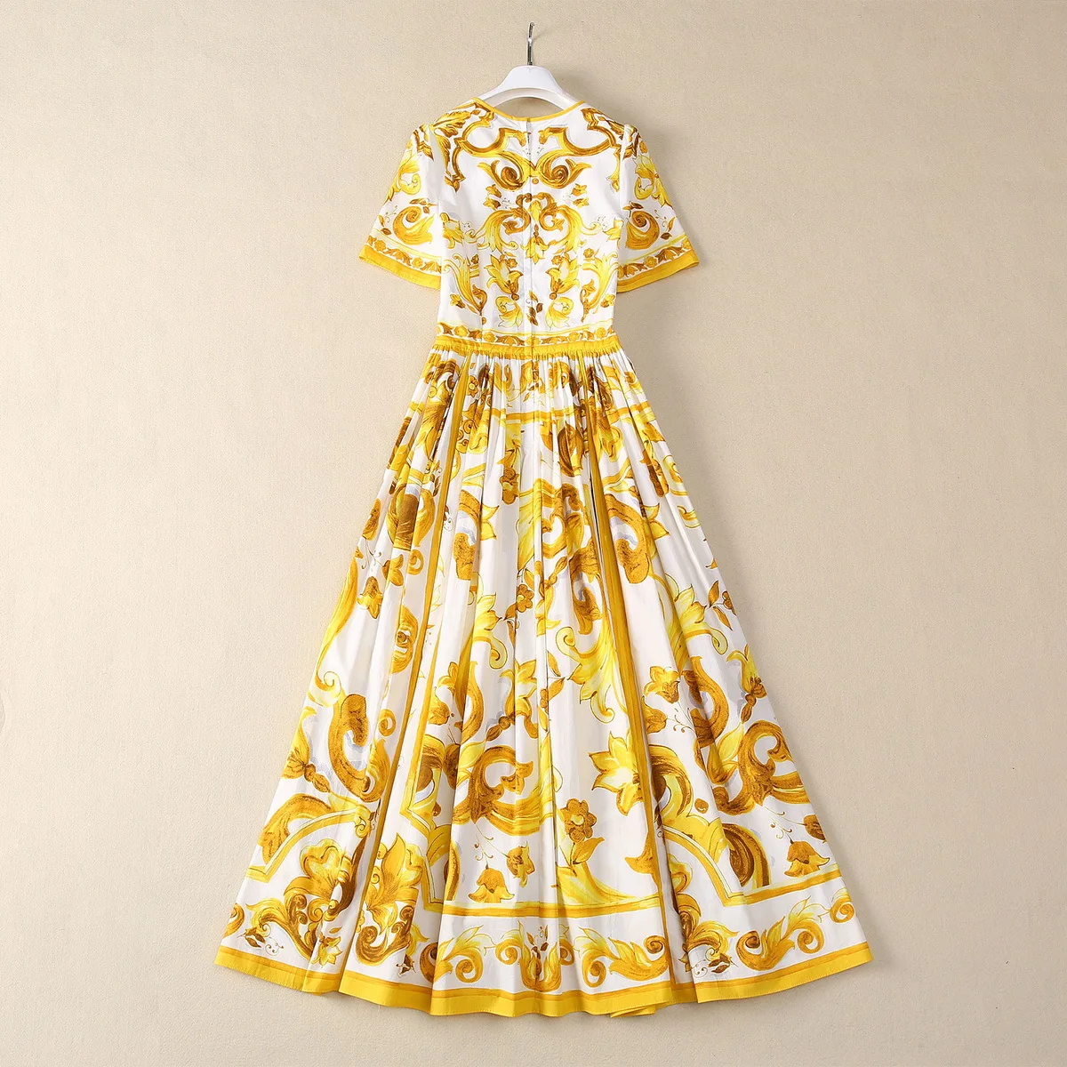 Europe and the United States women's 2024 summer new Round neck Short sleeve yellow court print fashion Pleated cotton dress XXL