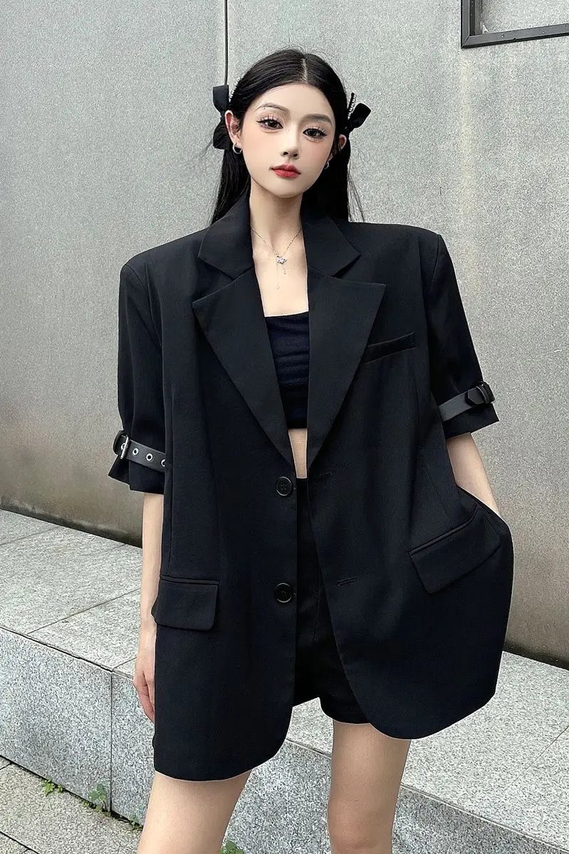 

​​Cuff Strap Detail Blazer Black Straight Shoulder Sleeveless Jacket Women Summer Architectural Lightweight​​