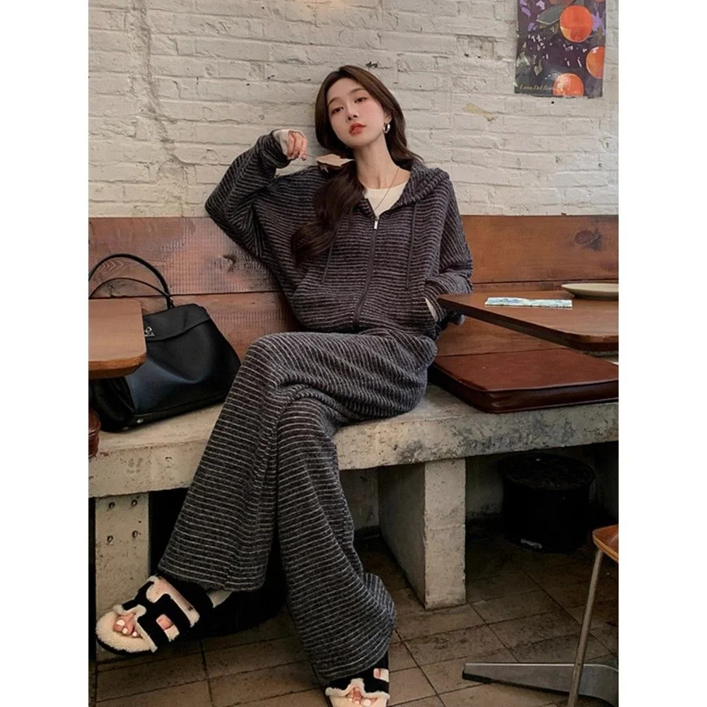 

plus Size 300 Pou Korean Sle Loose Fit Sportswear Sweatirt And Wide Leg Pants Two Piece Set for plus Size Women
