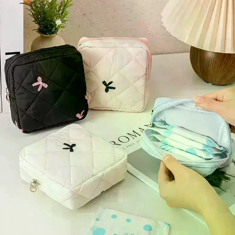 Cute Large Capacity Sanitary Napkin Storage Bags Cartoon Bow Portable Girls Physiological Period Tampon Organiser Bag Pouch
