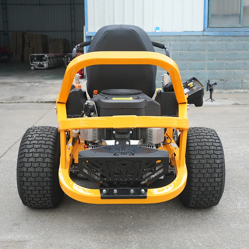 جزازة العشب المخصصة للتحكم عن بعد صفر ركوب جزازة العشب مع محرك جرار العشب الثقيلة للبيع