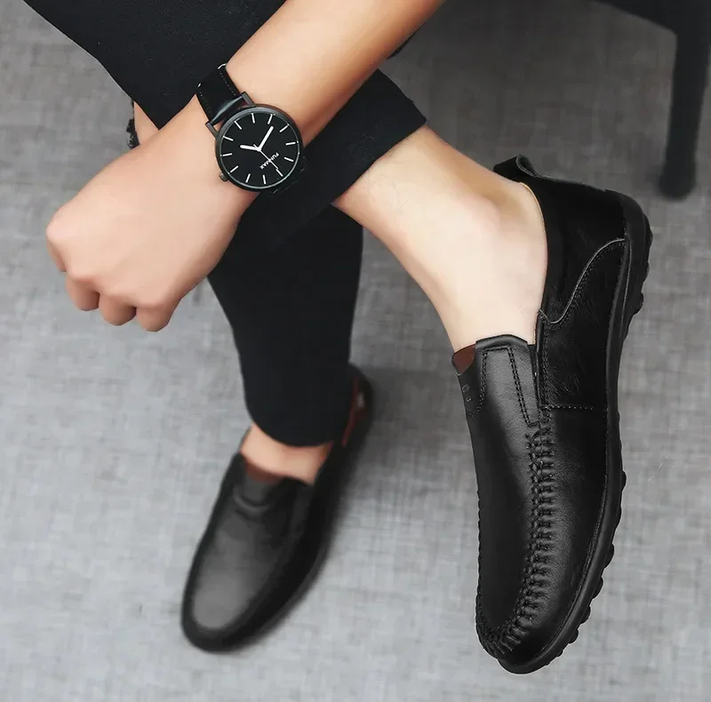 Men Casual Shoes Fashion Genuine Leather Mens Loafers Comfortable Moccasins Breathable Slip on Black Driving Shoes Plus Size 47