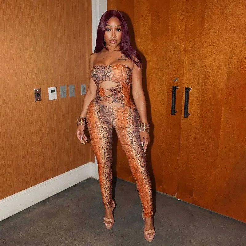Full‑Length Bodycon Jumpsuit Bandeau Neck Hollow‑Out Ring Splicing Snake‑Skin Print Form‑Fitted Style For Cool Season Occasions