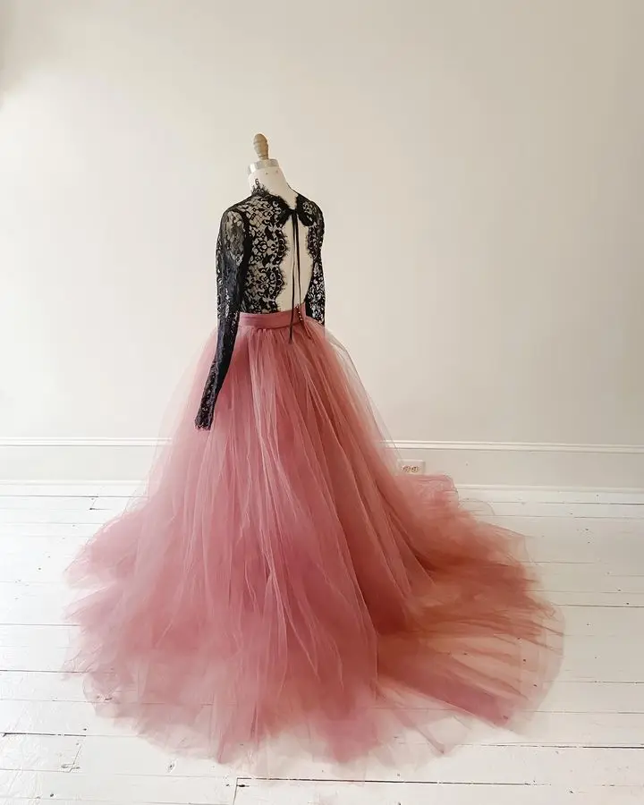 Bohemian Wedding Dress Long Sleeves Black And Pink Pastrol A Line Lace top And Tulle Skirt Bridal Gown Sexy Open Back Customized