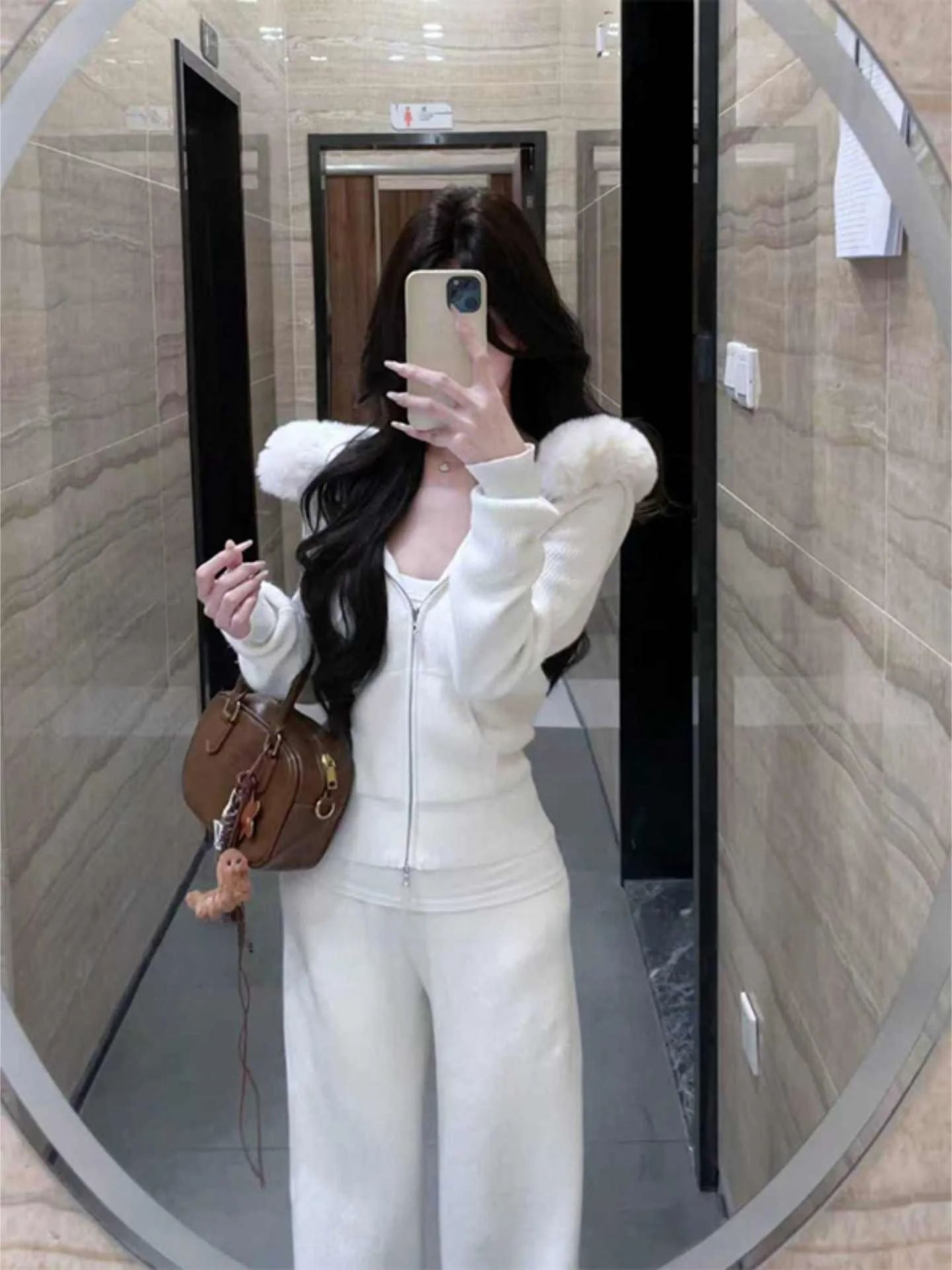 

Korean Ambient Feeling Set Women's Faionable Hooded Jaet eat Looking Two Piece Winter Casual High Waist Pants