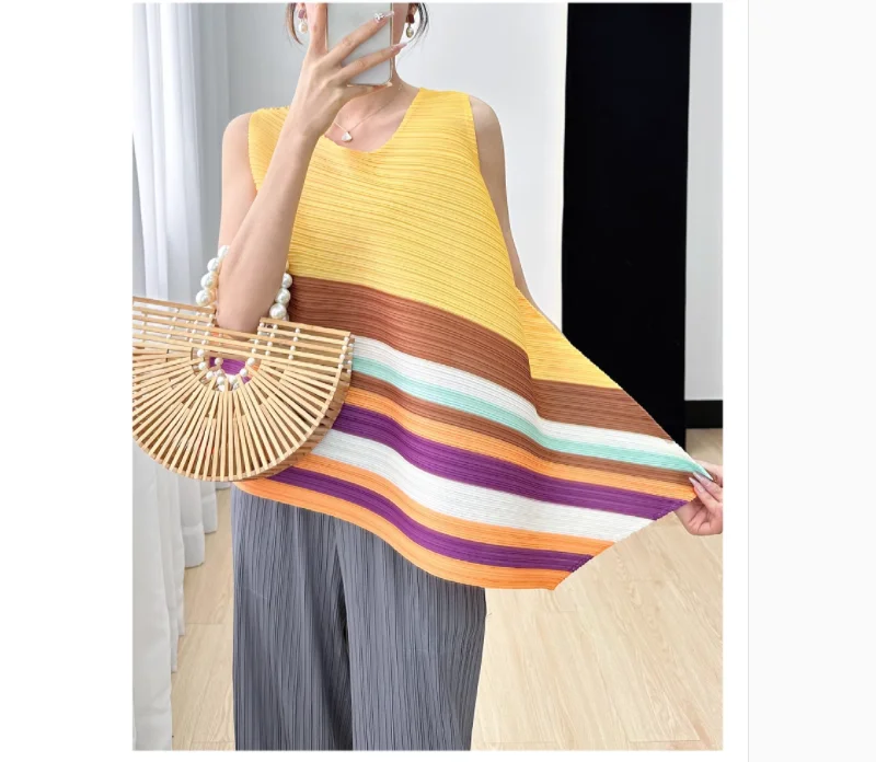 

HOT SELLING Miyake fashion sleeveless o-neck print Stripes fold o-neck Irregular T-shirt IN STOCK