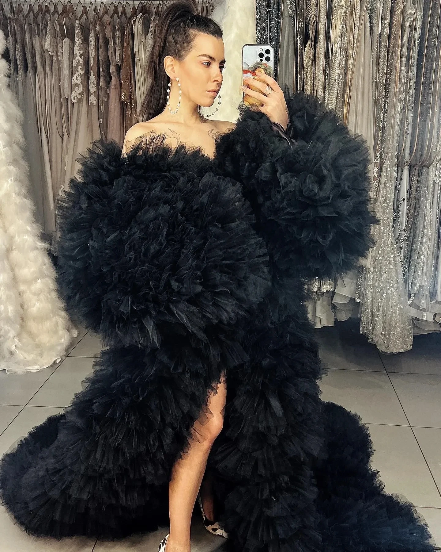 Casual Dresses Extra Puffy Ruffled Tulle Cape Women Coat Poshoot Long Jackets Customized Layered Maternity Robe Pography Party