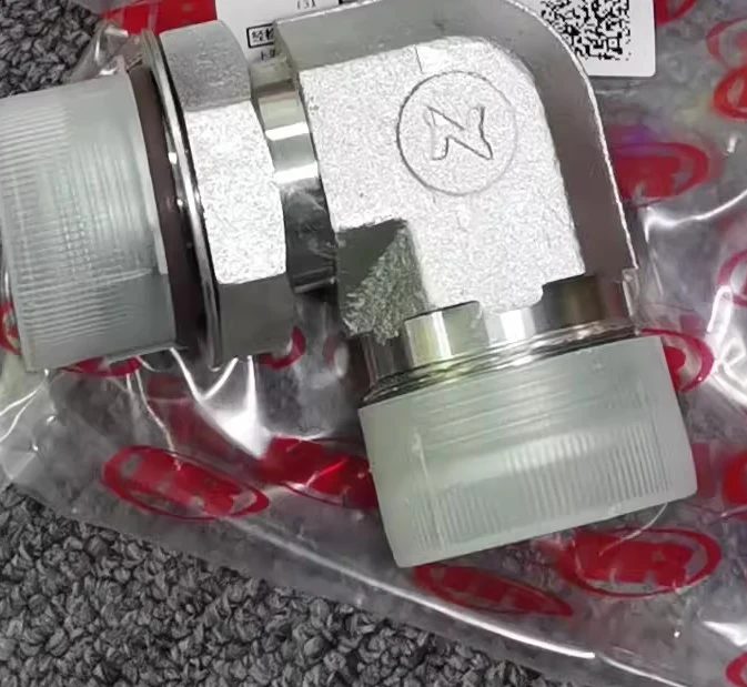 

Новые оригинальные запчасти для воздушного компрессора IR Soll Rand 2026: фитинги 42886374