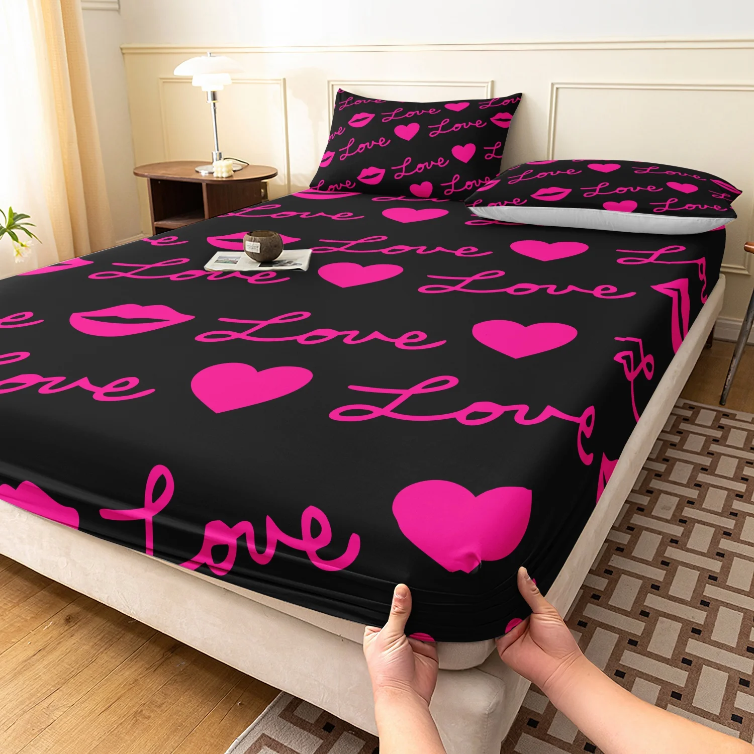 Pink Lips Love Heart Print Fitted Sheet Set, 3 Pieces Black Base Hot Pink Love Script Heart Lip Print Bedding, For Bedroom Decor