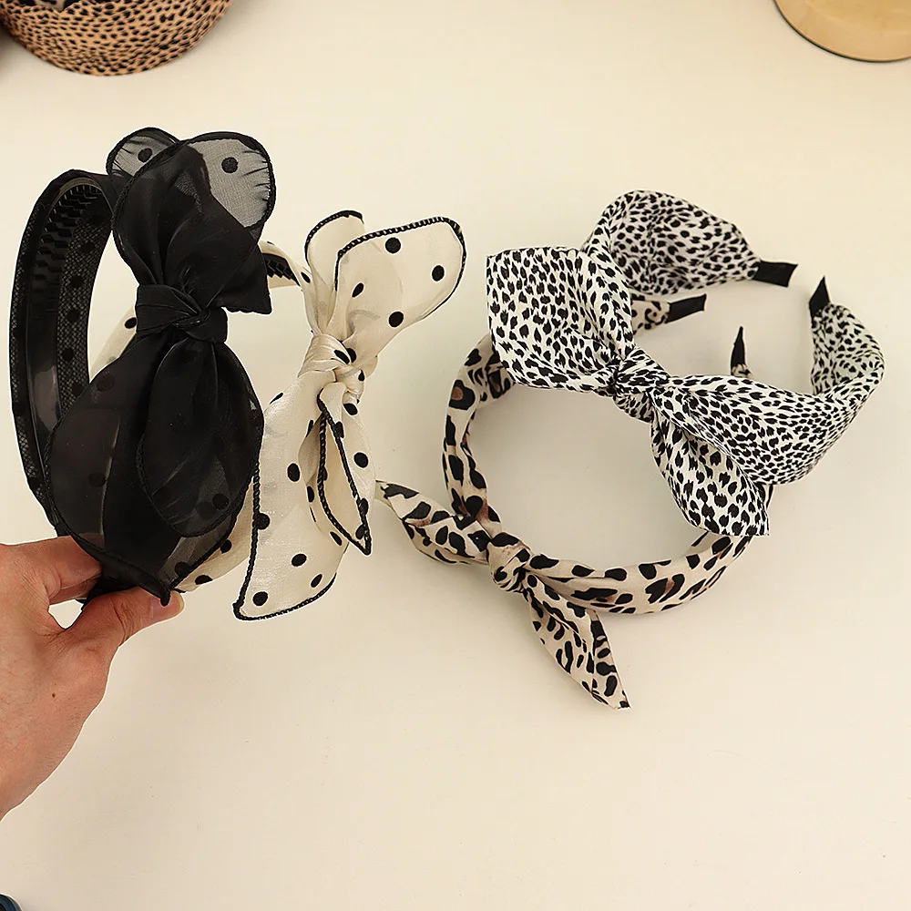 Нескользящая повязка для волос, 1 шт., широкая повязка на голову с животным принтом и зубцами для женщин, уход за лицом, черный, хаки