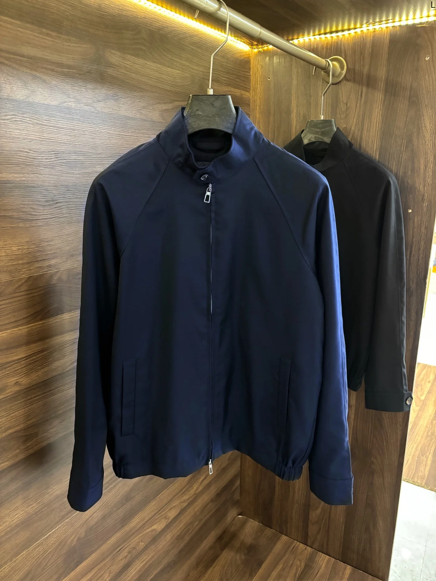 

LP 25aw Итальянская повседневная куртка из 100% шерсти с воротником-стойкой