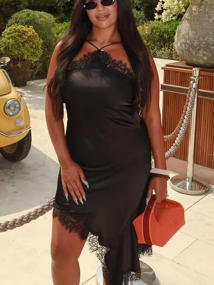Sukienka damska letnia, seksowna, dopasowana, asymetryczna, z odkrytymi plecami, czarna, z koronkowymi zdobieniami, nowa, modna, elegancka, bez rękawów.