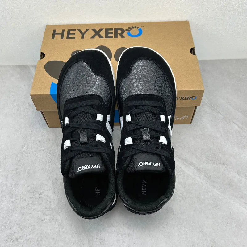 

2026 Man Weight Lifting Training Shoe Wide Feet Indoor Gym Shoes Men Black White Fitness Yoga Shoe Walking Sneakers