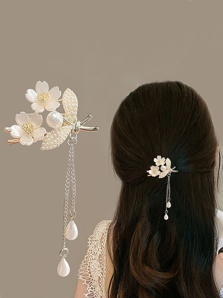 

1 Piece Floral Hair Clip with Pearls & Tassels: Elegant Flower Design, Perfect for Adding a Touch of Grace to Any Hairstyle