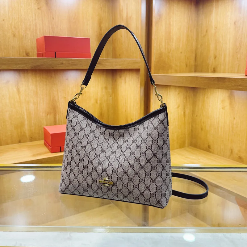 حقيبة كتف تحت الإبط مونوغرام لعام 2025 للنساء، محفظة مستوحاة من المصمم ذات سعة كبيرة، حقيبة كروس عصرية، نمط عتيق