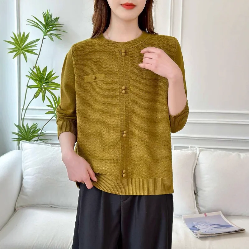 

Women Knit Base Layer Top Spring Autumn New Style Fashionable Middle Aged Mom Outfit Inner Wear Sweater Stylish Versatile Top