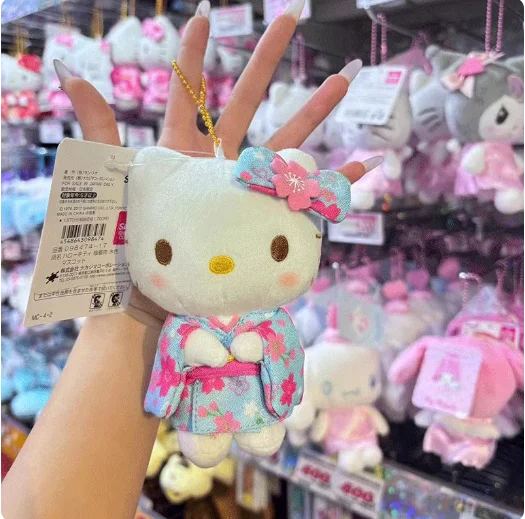 Kimono japonés flor de cerezo Hello Kitty muñeco de peluche juguete de moda mochila accesorios de decoración llavero chica regalo sorpresa