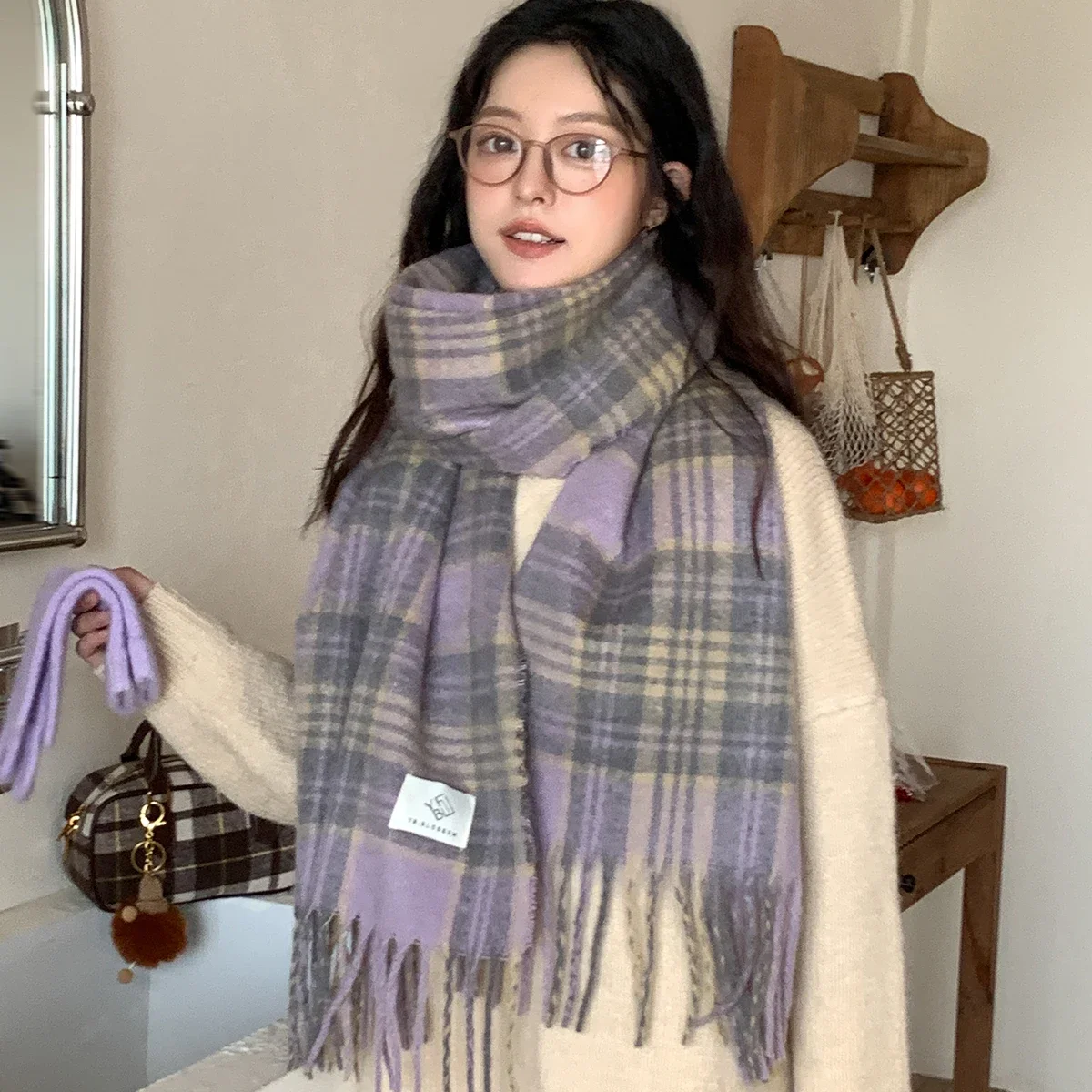 

New Winter Fashionable Warm And Thick Versatile Plaid Scarf For Men And Women's Travel Soft Windproof And Cold Proof Scarf