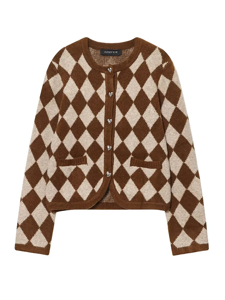 

Женский вязаный кардиган 2025, женская мода, украшение на металлических пуговицах, с длинным рукавом, вязаный топ для отдыха, женский уличный элегантный топ