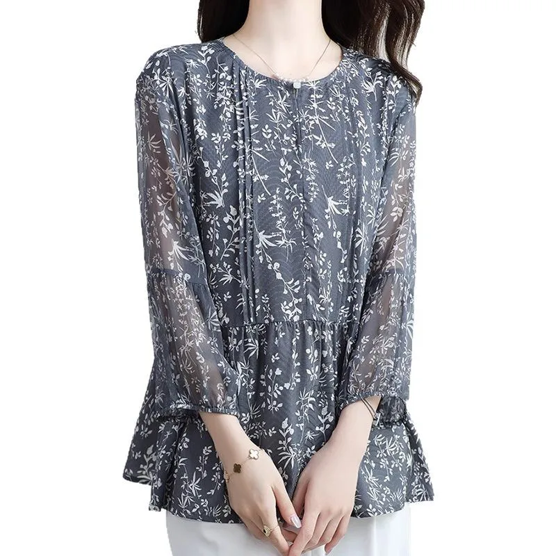 الراقية الحرير الأزهار أعلى قميص ثلاثة أرباع كم أمي الصغيرة ارتداء المرأة الصيف الجديد