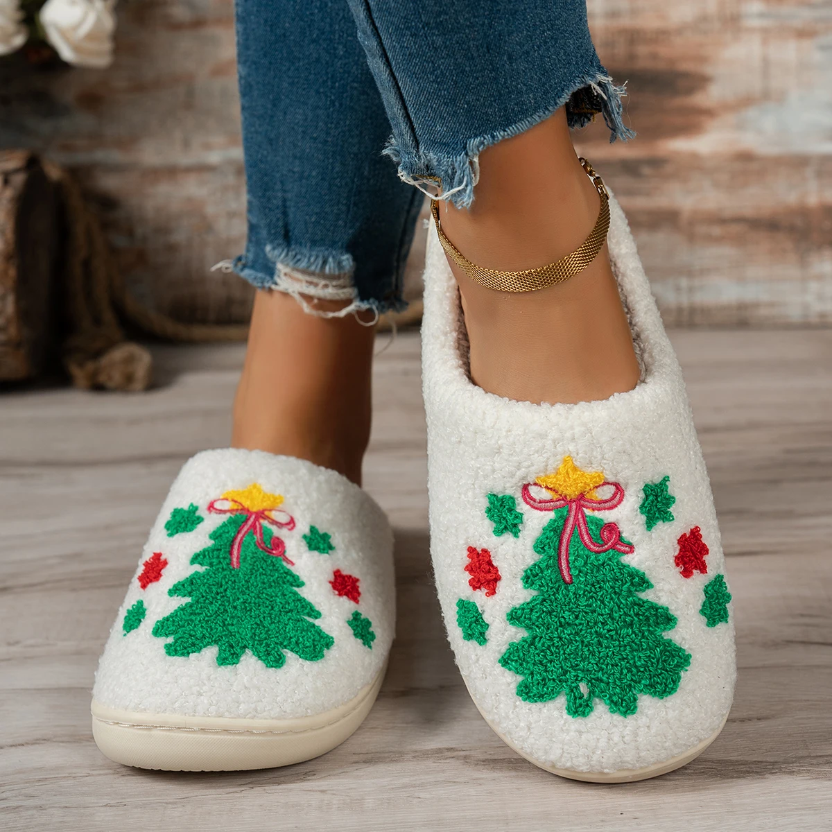 

Christmas Tree Embroidery Winter Cute Pattern Women's Slippers Cartoon Bedroom Soft Leisure Home Warm Comfy Fuzzy Indoor Shoes