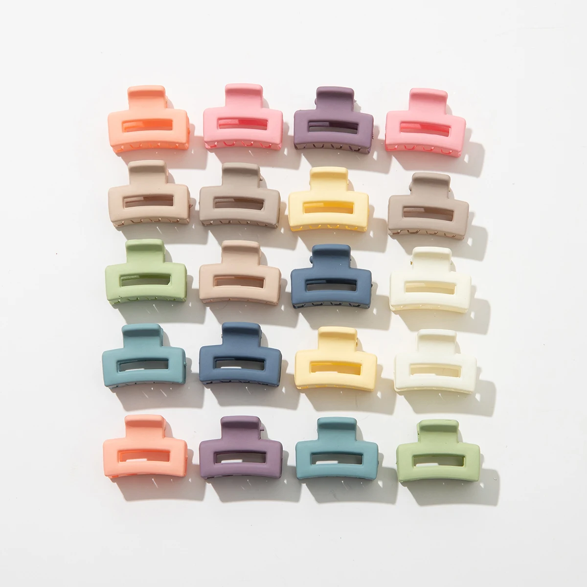 20Pcs Macaron Mini Multi-Color Geometric Hollow-Out Plastic Hair Clips, Simple Sweet Fashion Style