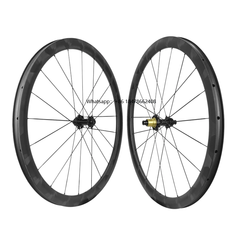

Carbon Road Wheels with Carbon Spokes with Ceramic Bearing
