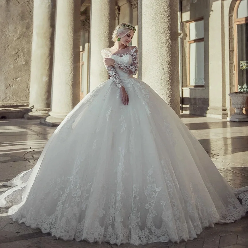 

Lace Wedding Dresses Ball Gown Long Sleeves Appliques Bridal Gown Saudi Arabia Dubai Islamic Vestido De Noiva Customized