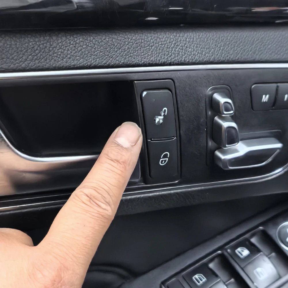 Кнопки разблокировки левой и правой двери автомобиля, декоративная накладка с блестками для Infiniti Q30 Q30S QX30 252105DA1A