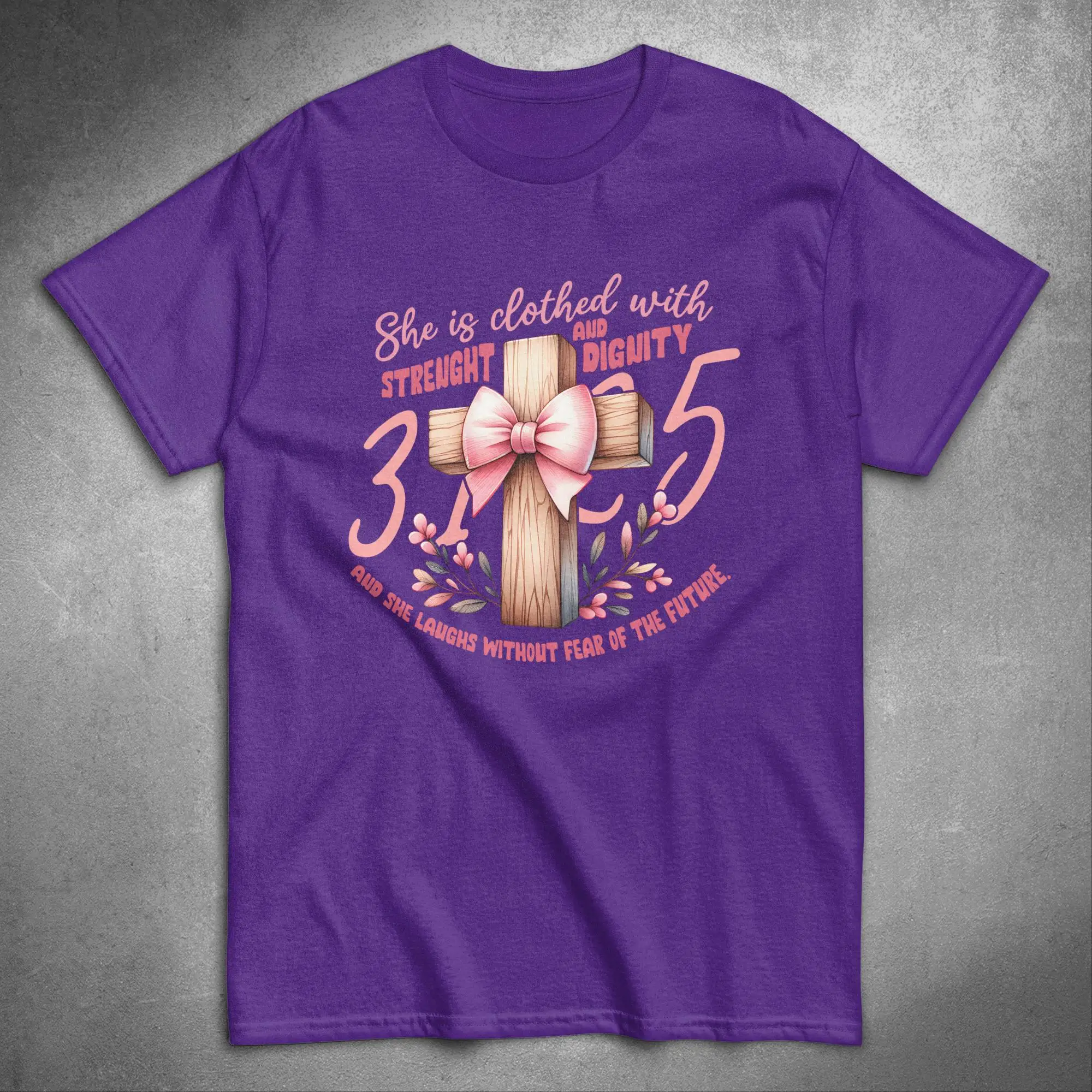 Sie ist bekleidet Sprichwörter 31 25 Baumwoll-T-Shirt christlicher religiöser Jesus Bibelvers Glaube S