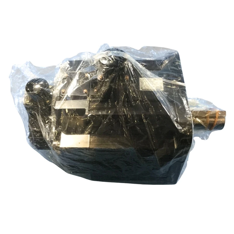 

Новый серводвигатель Yaskawa SGMGH-30A2A6C, гарантия 1 год на складе