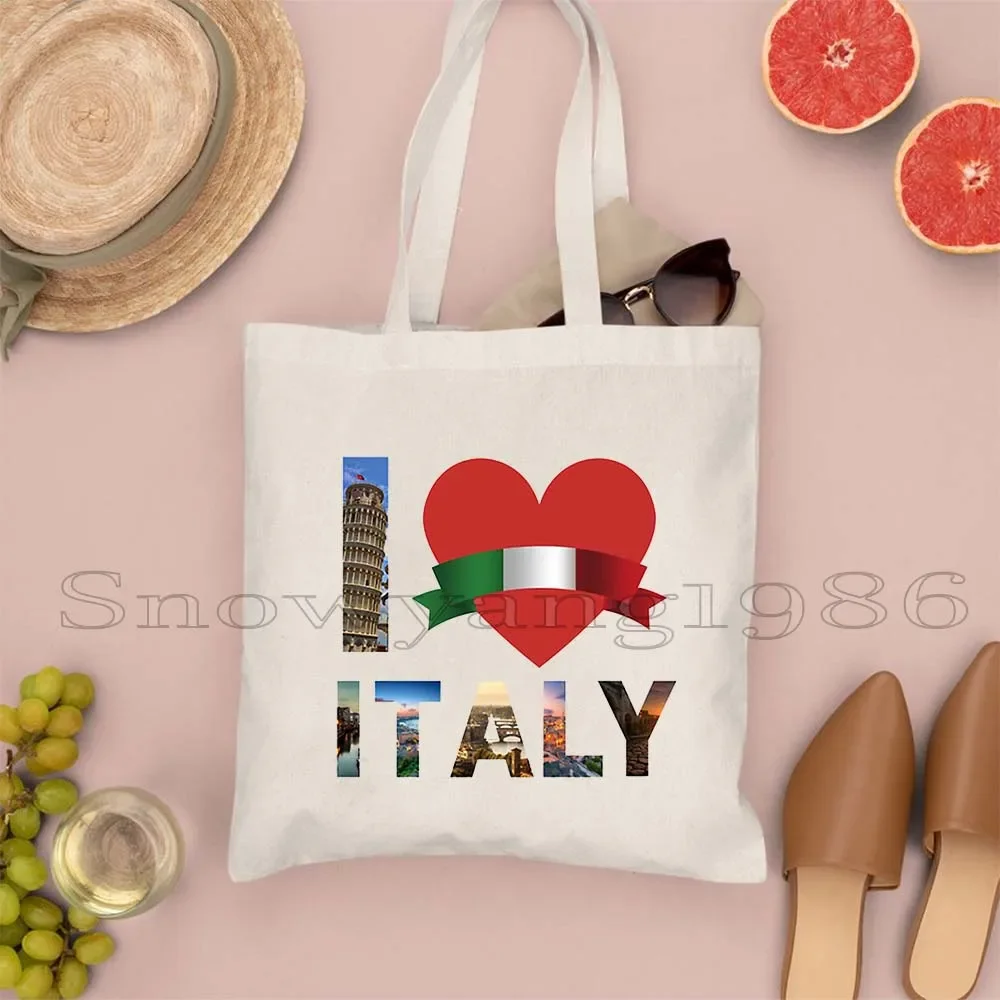 مابا دي لا بانديرا إيطاليا جينوا فلورنسيا بيسا توري ميلان صقلية إيطاليا روما إيطاليا بولسو دي مانو بولسو دي كراماز