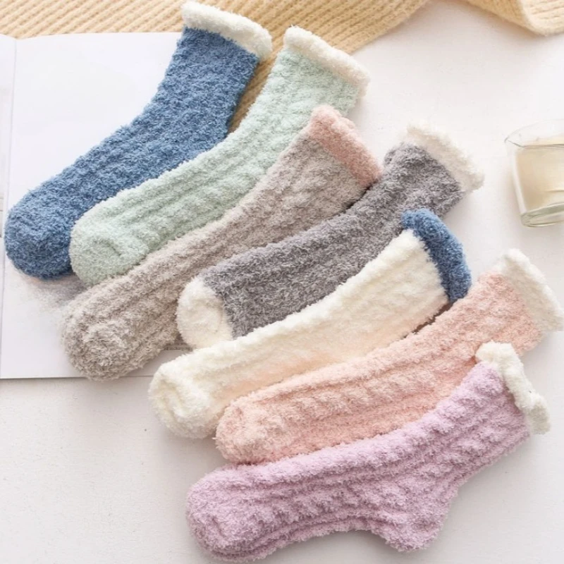 5 Pairs fashionable Floor Socks Thickened warm Socks Women Medium Sleeve Comfortable Warmth Winter Socks