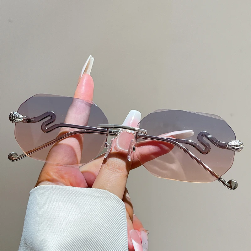 Vintage Cutting Rimless Sunglasses Women 2026 New Stylish Gradient Casual Sun Glasses Fashion Brand Design Decor Shades Uv400